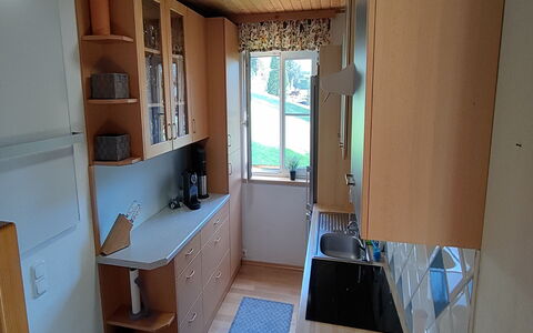 Reiter: Propriété, Fenêtre, Design Intérieur, Bois, Sol, Sol, Cabinetry, Comptoir, Dur