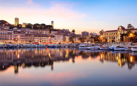 Cannes 535: Bleu, L'Eau, Plan D'Eau, Ville, Horizon, Voie Navigable, Bateau, Canal, Navire, Établissements Humains