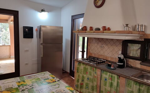 Relax: Propriété, Bois, Fenêtre, Design Intérieur, Cadre, L'Horloge, Bâtiment, Cabinetry, Sol, Porte
