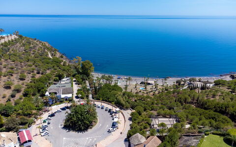 Mirador Galera Playa Free Padel: L'Eau, Ciel, Propriété, Bâtiment, Bleu Azur, La Nature, Bleu, Arbre, Cotiers Et Relief Océaniques, Plante