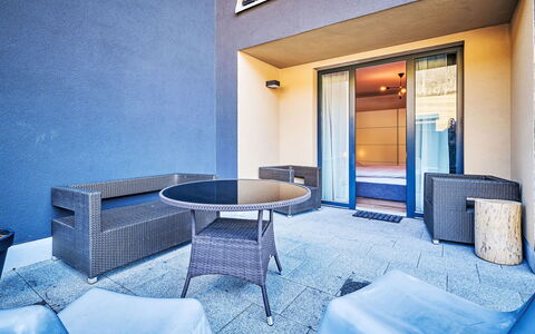 Cerny Dul 20: Sol, Sol, Balcon, Hôtel