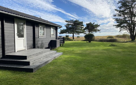 Lycka - 3Km from the Sea: Appartement, Ombre, Balcon, Chaise, Clôture, Mobilier De Jardin, Aluminium, Gazon Artificiel