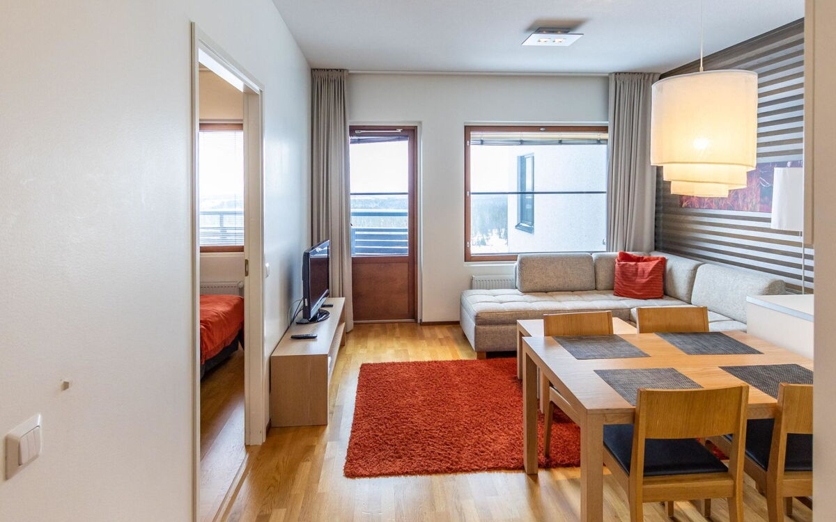 Nordic Chalet 9402