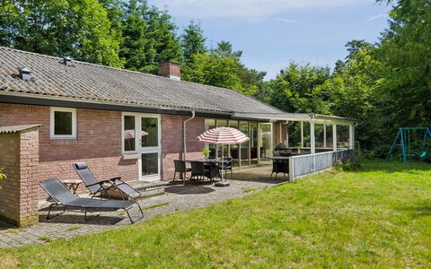 Ingebrit - 7Km from the Sea: Toit, Domicile, Porte, Chalet, Ombre, Siding, Cour, Biens, Arrière-Cour