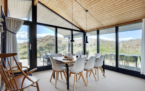 Ilmari - 190M from the Sea: Maison, Toit, Domicile, Chalet, Cabanon, Batiments Jardin, Siding, Cour, Cabane En Rondins, Cabane