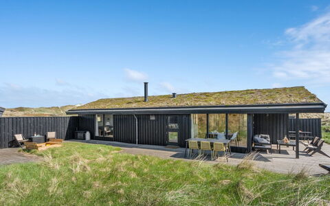 Ilmari - 190M from the Sea: Maison, Toit, Domicile, Chalet, Cabanon, Batiments Jardin, Siding, Cour, Cabane En Rondins, Cabane