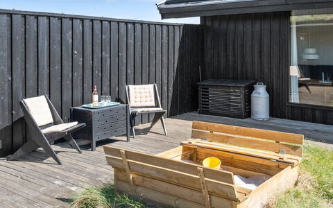 Ilmari - 190M from the Sea: Maison, Toit, Domicile, Chalet, Cabanon, Batiments Jardin, Siding, Cour, Cabane En Rondins, Cabane