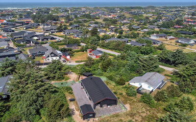 Minttu - 700M from the Sea