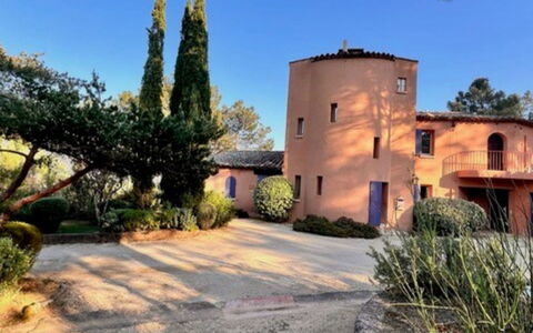 La Tourelle des Ocres: Arbuste, Biens, Aménagement Paysager, Hacienda, Villa