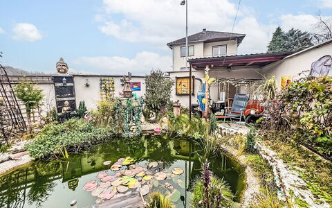 Karl 100: Jardin, Étang, Caractéristique De L'Eau, Aménagement Paysager, Arrière-Cour, Cour, Cour, Miroir D'Eau, Étang À Poissons, Hacienda