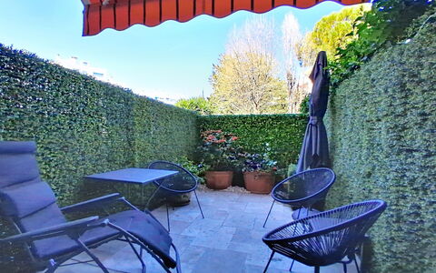 Le Chaville: Appartement, Condominium, L'Hiver, Village De Montagne, Neige