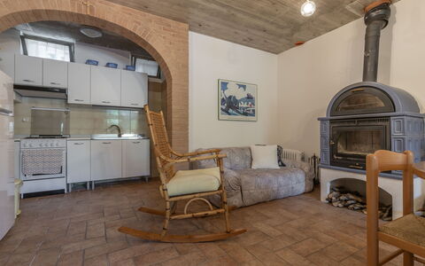 Casa Tramonti: Meubles, Propriété, Bâtiment, Cabinetry, Bois, Design Intérieur, Sol, Sol, Confort, Dur