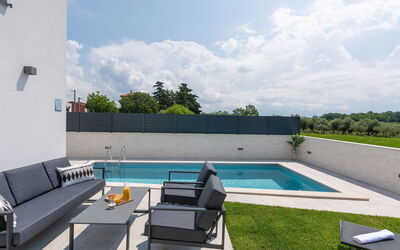 Villa Valero