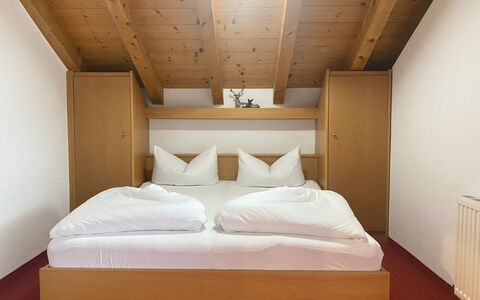 Ischgl 111: Meubles, Confort, Bâtiment, Bois, Lit, Cadre De Lit, Dur, Oreiller, Literie, Drap De Lit