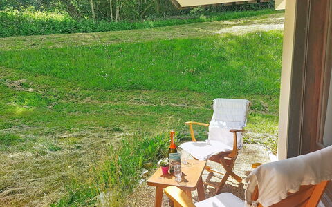Saint Gervais 390: Meubles, Mobilier De Jardin, Chaise, Jardin, Tache De Bois, Pelouse, Dur, Ombre, Arrière-Cour