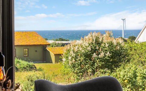 Liesel - 700M from the Sea: Arbuste, Lot Terre, Domicile, Chalet, Biens, Océan, Eco Hôtel, Aménagement Paysager, Cour, Porche
