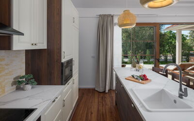 Logement:&nbsp;Luxury Bay Villa with Private Hot Tub 313.1