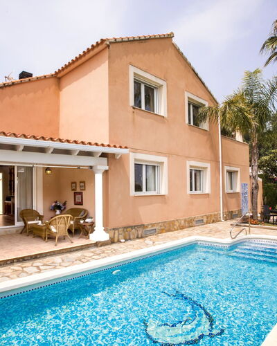 Casa Larauri Oliva Nova