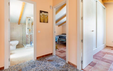 Riomar Beach House: Bâtiment, Porte, Bois, Architecture, Design Intérieur, Sol, Sol, Accueil Porte, Immobilier