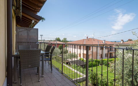 Costa al Sole: Aliments, Table, Vaisselle, Plante, Meubles, Ciel, Chaise, Vaisselle, Assiette, Mobilier De Jardin