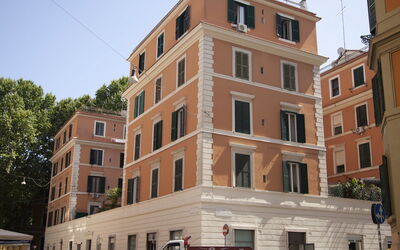 Testaccio Piramide