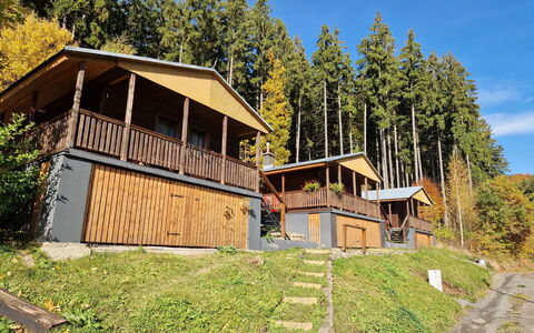 Lesní Plovárna B2: Plante, Ciel, Bâtiment, Arbre, Bois, Lot Terre, Maison, Chalet, Fenêtre, Paysage Naturel