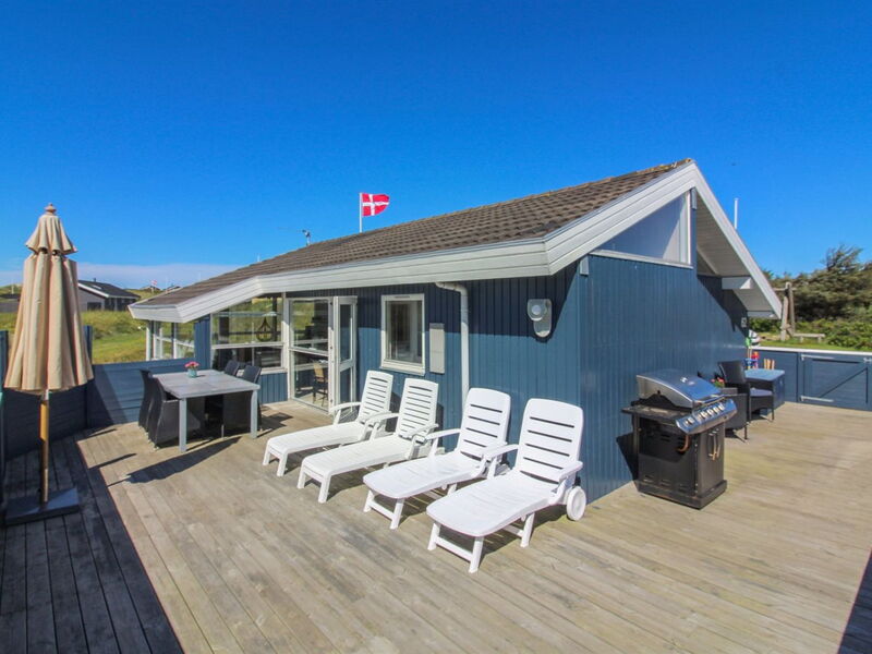 mitre - 300m From The Sea