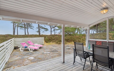 Sanela - 25M from the Sea: Meubles, Design Intérieur, Sol, Bois, Sol, Plafond, Parquet, Chaise, Table, Éclairage