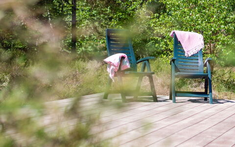 Olla - 400M from the Sea: Bois, Sol, Tache De Bois, Cabinetry, Comptoir, Cuisine, Luminaire Plomberie, Dur, Matériau Naturel, Évier