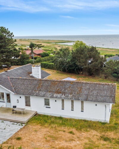 Janna - 75M from the Sea