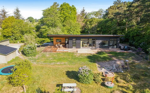 Toska - 100M to the Fjord: Meubles, Design Intérieur, Sol, Bois, Sol, Plafond, Parquet, Chaise, Table, Éclairage