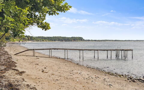 Geeske - 150M from the Sea: Maison, Toit, Domicile, Chalet, Biens, Ferme, Villa, Porche, Siding