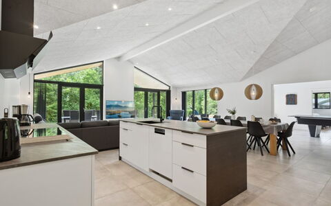 Robert - 30Km from the Sea: Design Intérieur, Bois, Plafond, Sol, Sol, Meubles, Cuisine, Comptoir, Luminaire, Pièce