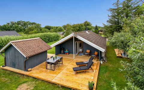 Frender - 800M to the Fjord: Maison, Domicile, Zone Résidentielle, Toit, Chalet, Lot Terre, Biens, Cour, Jardin, Siding