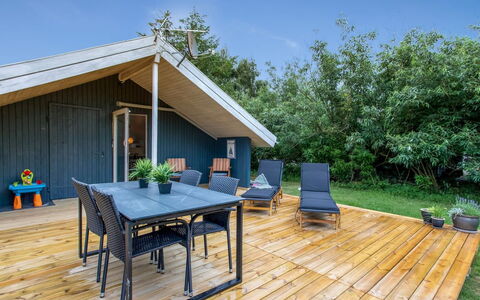 Frender - 800M to the Fjord: Maison, Domicile, Zone Résidentielle, Toit, Chalet, Lot Terre, Biens, Cour, Jardin, Siding