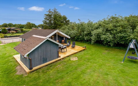 Frender - 800M to the Fjord: Maison, Domicile, Zone Résidentielle, Toit, Chalet, Lot Terre, Biens, Cour, Jardin, Siding