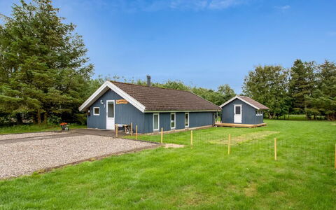 Frender - 800M to the Fjord: Maison, Domicile, Zone Résidentielle, Toit, Chalet, Lot Terre, Biens, Cour, Jardin, Siding