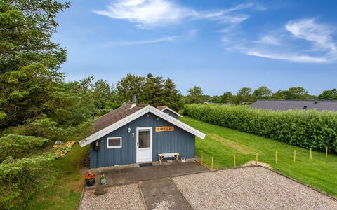 Frender - 800M to the Fjord: Maison, Domicile, Zone Résidentielle, Toit, Chalet, Lot Terre, Biens, Cour, Jardin, Siding