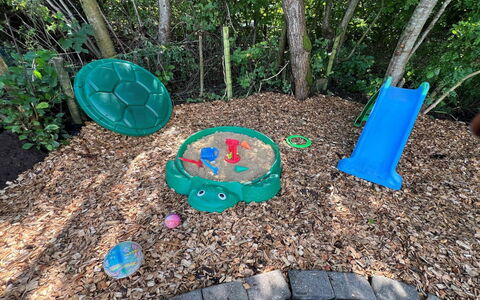 Kjartan - 32M to the Fjord: Équipement Extérieur Play, Jardin, Plastique