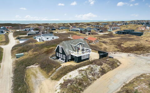 Venla - from the Sea: Chalet, Cabanon, Cabane, Ferme, Prairie, Cabane, Grange, Cabane En Rondins, Batiments Jardin