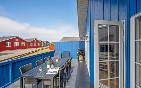Albertina - 300M to the Fjord: Maison, Toit, Domicile, Chalet, Cabanon, Batiments Jardin, Siding, Cour, Cabane En Rondins, Cabane