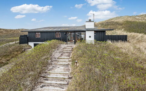 Eyla - from the Sea: Architecture, Toit, Domicile, Composite, Daylighting, Siding, Allée