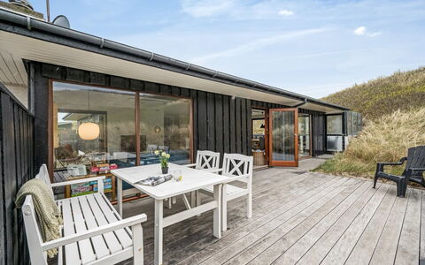 Eyla - from the Sea: Architecture, Toit, Domicile, Composite, Daylighting, Siding, Allée
