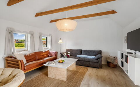 Hermine - from the Sea: Meubles, Design Intérieur, Canapé, Sol, Sol, Bois, Plafond, Salon, Pièce, Table