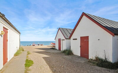Hilmer - 250M from the Sea