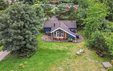 Etel - 600M from the Sea: Maison, Domicile, Arbuste, Toit, Chalet, Zone Rurale, Biens, Jardin, Ferme, Aménagement Paysager