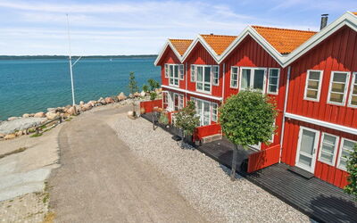 Adils - 5M from the Sea