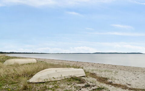 Benja - 150M from the Sea: Appartement, Ombre, Balcon, Chaise, Clôture, Mobilier De Jardin, Aluminium, Gazon Artificiel