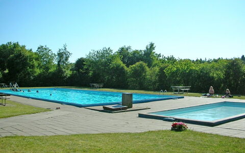 Herta: Piscine, Des Loisirs, Loisir, Parc, Recours, Mobilier De Jardin