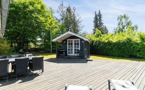 Letizia - 700M from the Sea: Meubles, Design Intérieur, Sol, Bois, Sol, Plafond, Parquet, Chaise, Table, Éclairage